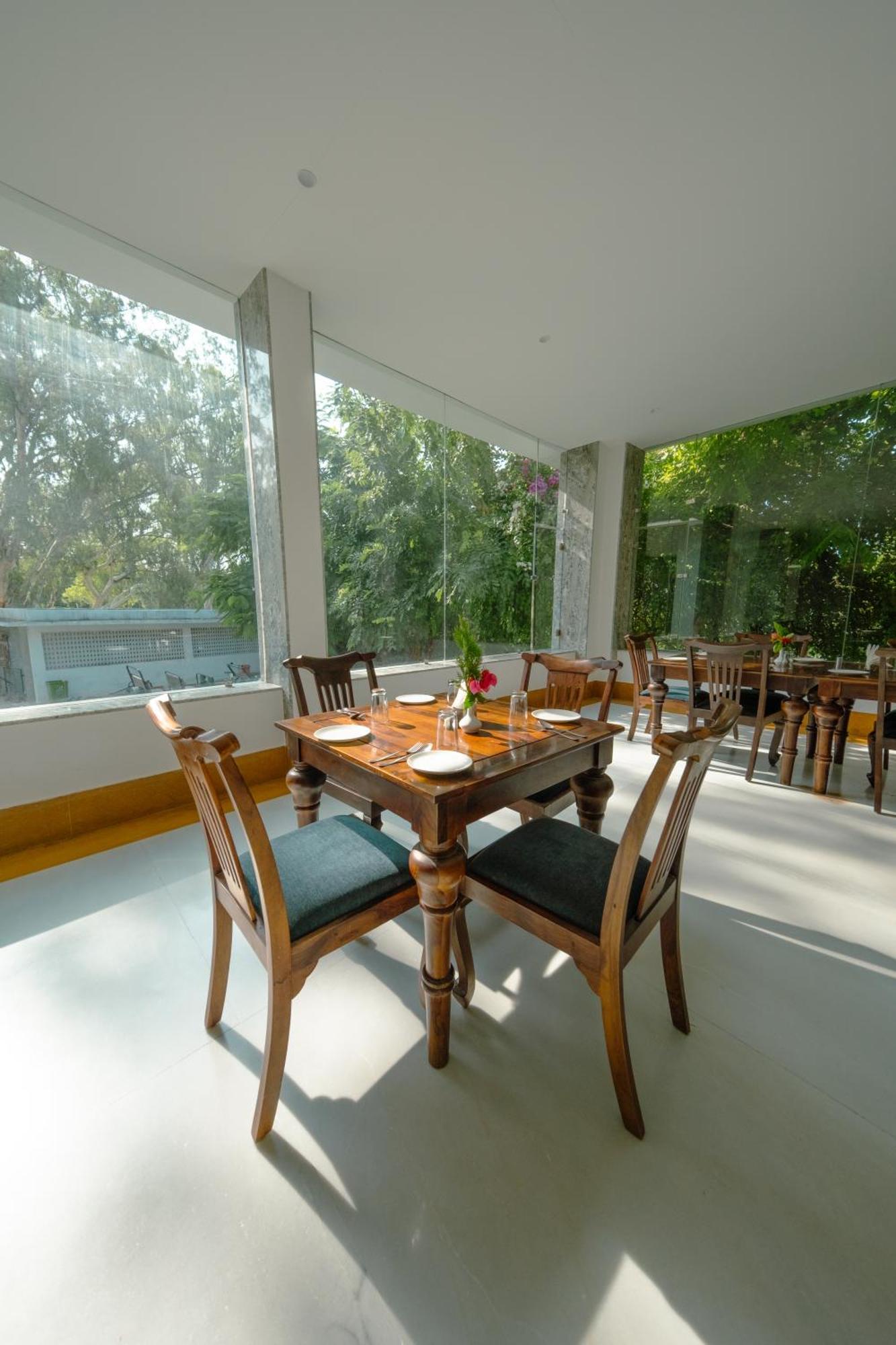 Ranakpur Safari Resort Sadri Bagian luar foto